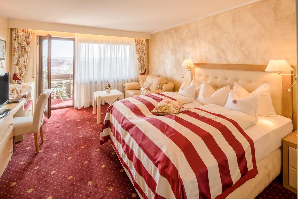 Hotel Krone Igelsberg Фройденштадт Экстерьер фото